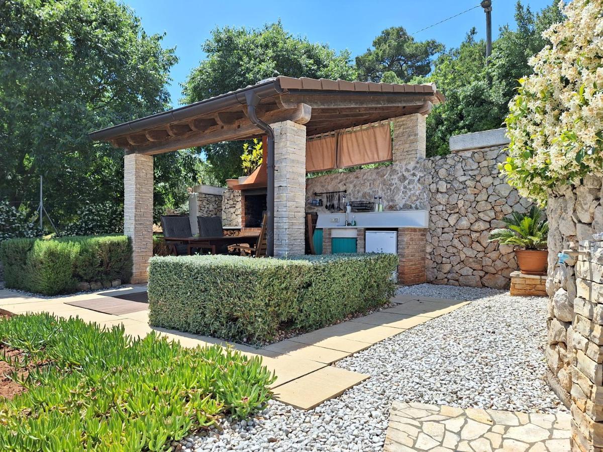 Villa Aurelia Zman Bagian luar foto