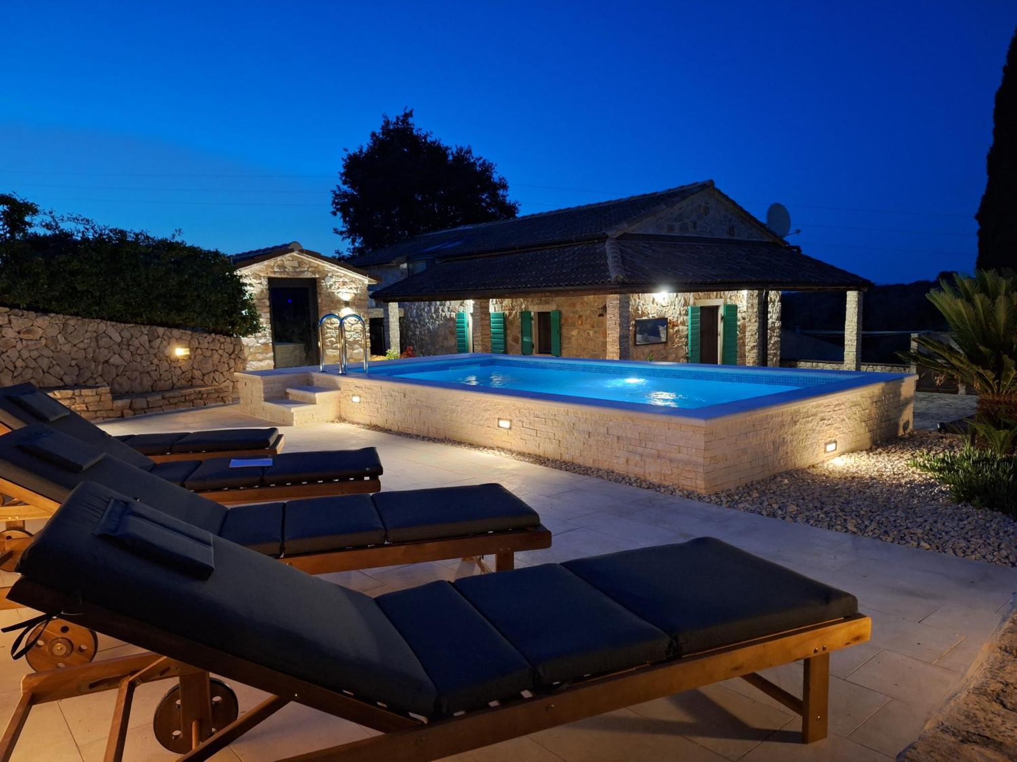 Villa Aurelia Zman Bagian luar foto